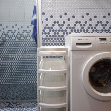 Продам квартиру, Тракторостроителей просп. , 3 кім., 61 м², капитальный ремонт 