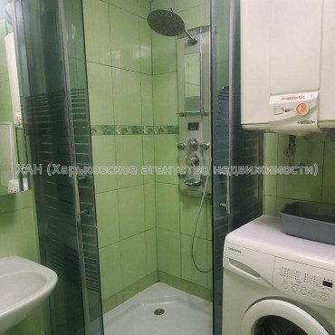 Продам квартиру, Победы просп. , 1 кім., 32 м², капитальный ремонт  - фото 13 Продам квартиру, Победы просп. , 1 кім., 32 м², капитальный ремонт