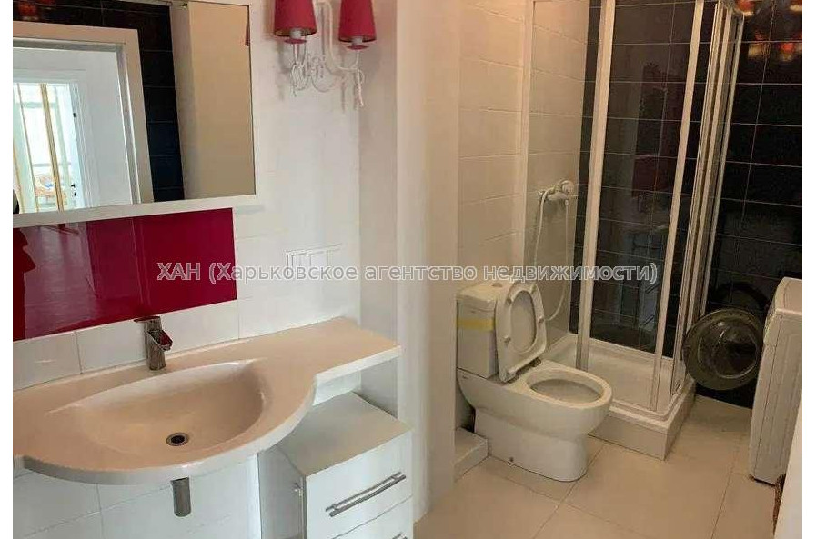 Продам квартиру, Культуры ул. , 3  ком., 119 м², авторский дизайн 