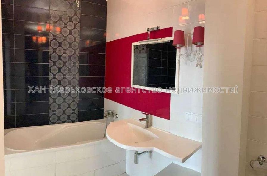 Продам квартиру, Культуры ул. , 3  ком., 119 м², авторский дизайн 