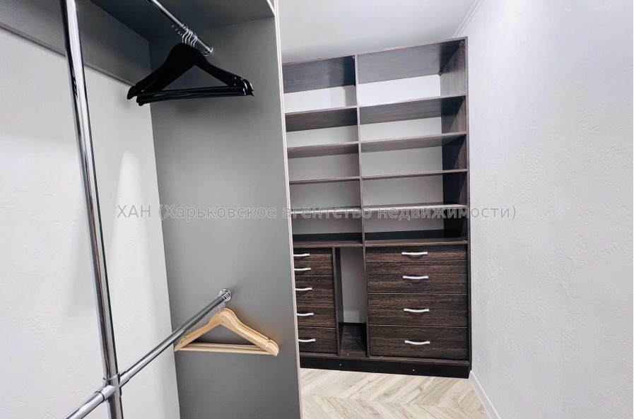 Продам квартиру, Клочковская ул. , 2 кім., 62 м², евроремонт 