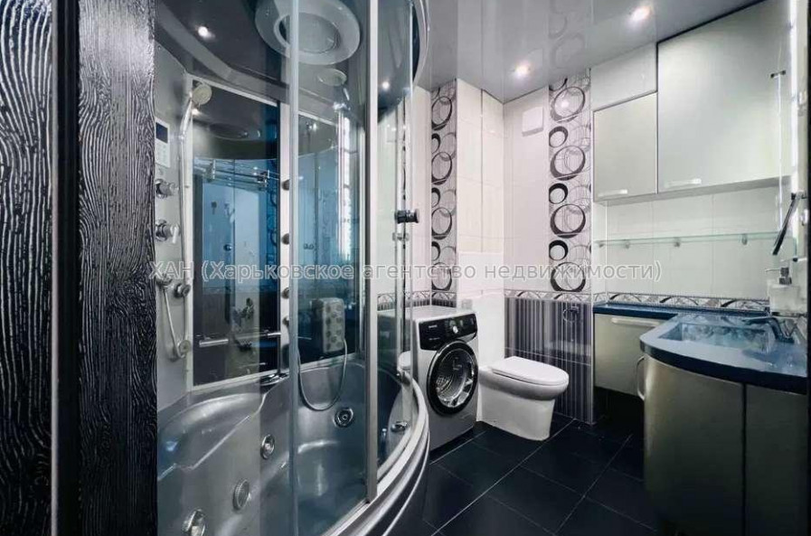 Продам квартиру, Клочковская ул. , 2 кім., 62 м², евроремонт 