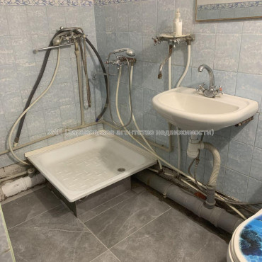 Продам квартиру, Золочевская ул. , 1 кім., 27 м², косметический ремонт 