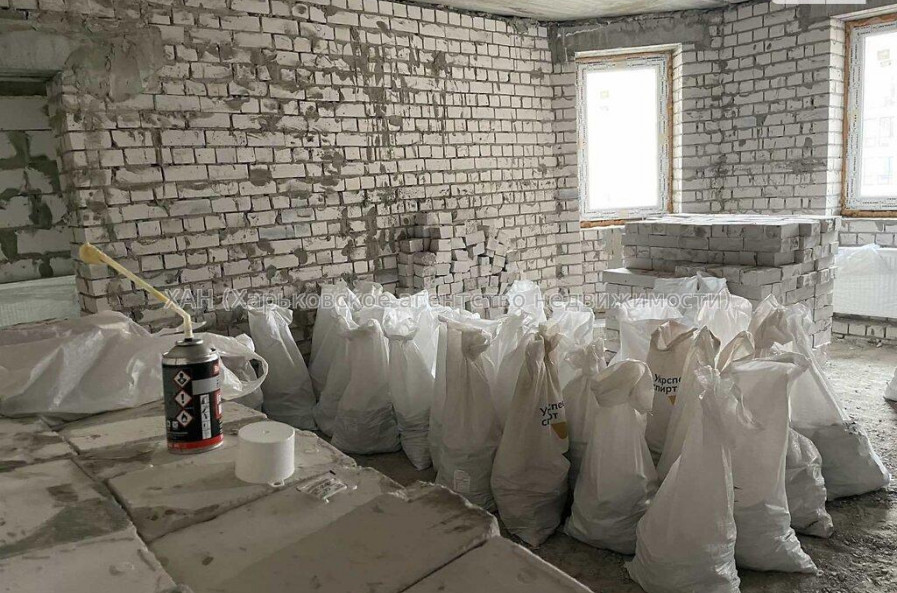 Продам квартиру, Профессорская ул. , 2  ком., 71 м², без внутренних работ 