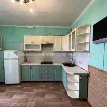 Продам квартиру, Кричевского ул. , 1 кім., 66 м², капитальный ремонт 