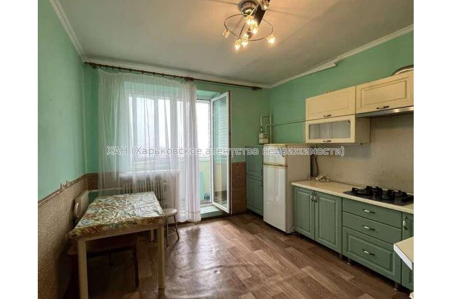 Продам квартиру, Кричевского ул. , 1 кім., 66 м², капитальный ремонт 