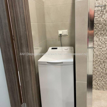 Продам квартиру, Дача 55 ул. , 1 кім., 42 м², евроремонт 