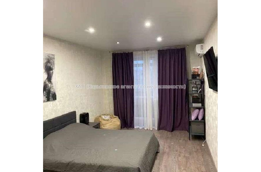 Продам квартиру, Дача 55 ул. , 1 кім., 42 м², евроремонт 