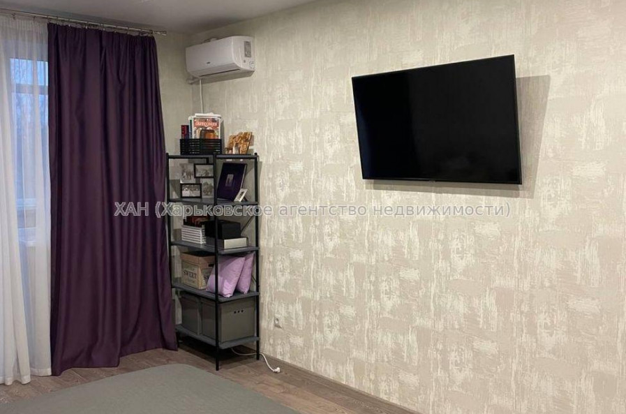 Продам квартиру, Дача 55 ул. , 1 кім., 42 м², евроремонт 