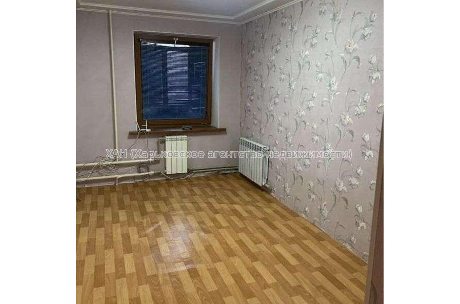 Продам квартиру, Плиточная ул. , 2 кім., 49 м², капитальный ремонт 