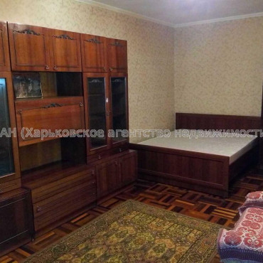 Продам квартиру, 92-й бригады ул. , 1 кім., 37 м², косметический ремонт 