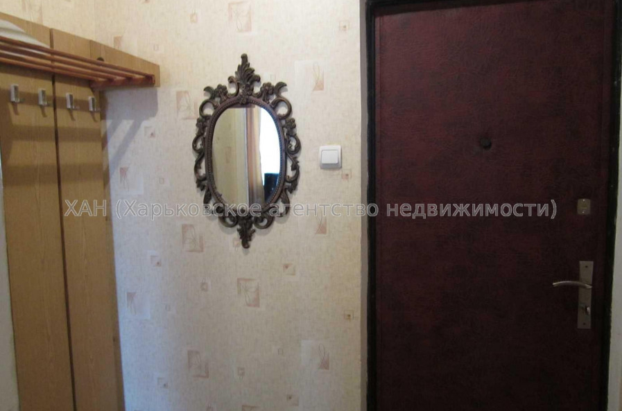 Продам квартиру, 92-й бригады ул. , 1  ком., 37 м², советский ремонт 