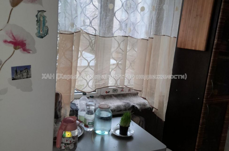 Сдам квартиру, Александра Олеся ул. , 11 , 1  ком., 34 м², косметический ремонт 