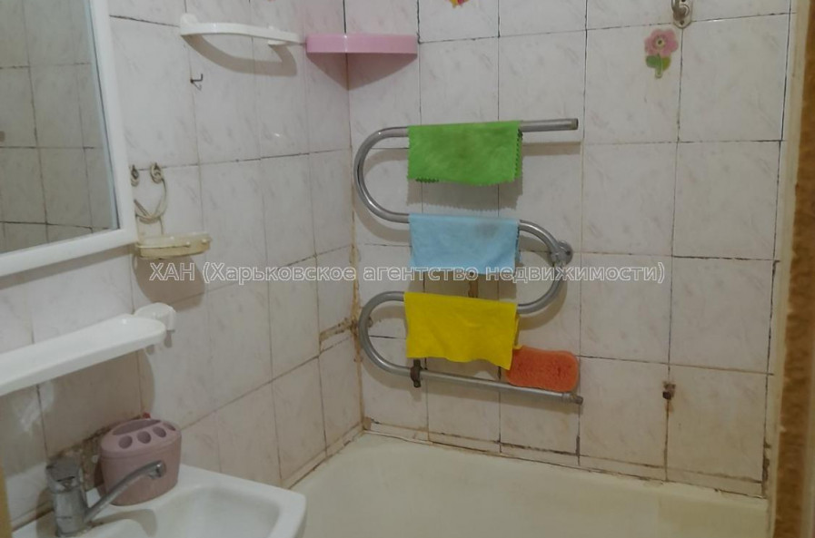 Сдам квартиру, Александра Олеся ул. , 11 , 1  ком., 34 м², косметический ремонт 