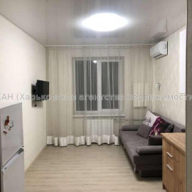 Продам квартиру, Шевченковский пер. , 1  ком., 19 м², евроремонт