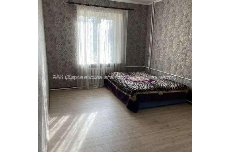 Продам квартиру, Камышева ул. , 1  ком., 32 м², капитальный ремонт 