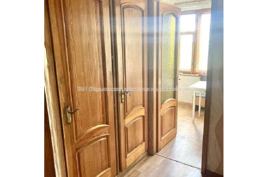 Продам квартиру, Фесенковский въезд , 3 кім., 65 м², косметический ремонт 