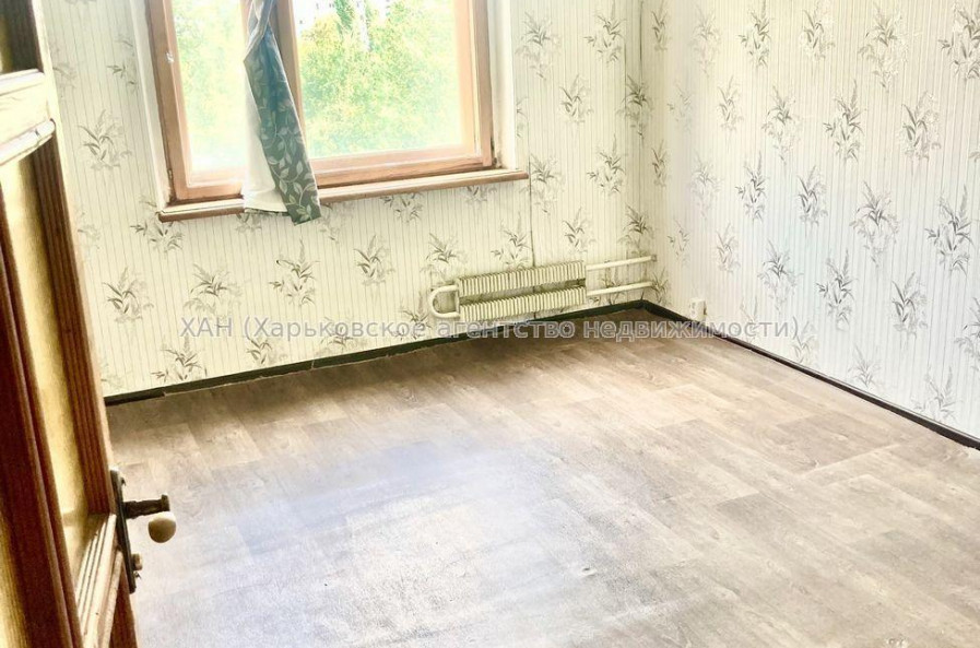 Продам квартиру, Фесенковский въезд , 3 кім., 65 м², косметический ремонт 