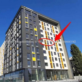 Продам квартиру, Братьев Гипиков ул. , 1 кім., 49 м², без внутренних работ