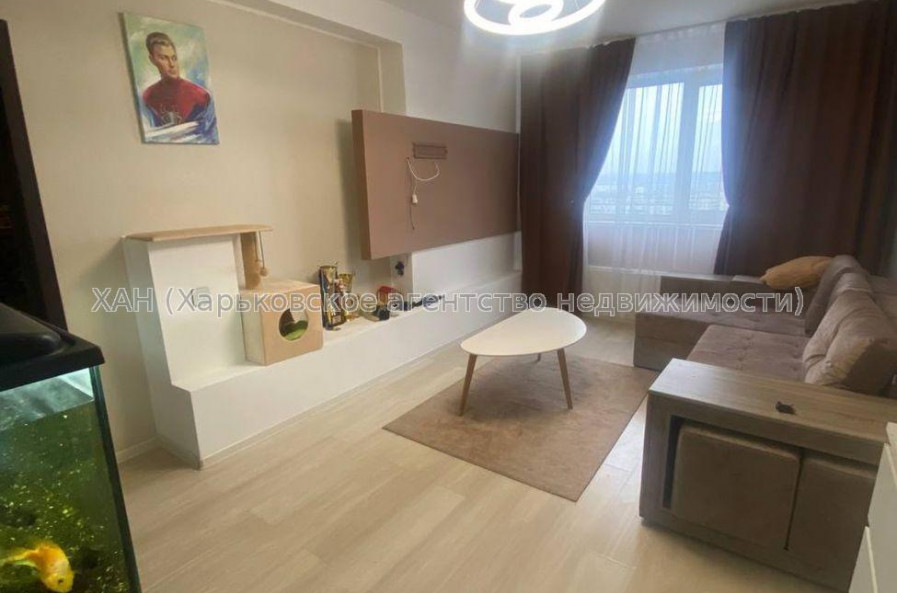 Продам квартиру, Гвардейцев Широнинцев ул. , 3  ком., 78 м², капитальный ремонт 