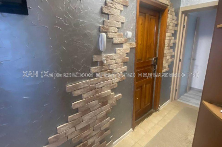 Продам квартиру, Гвардейцев Широнинцев ул. , 3 кім., 78 м², капитальный ремонт 