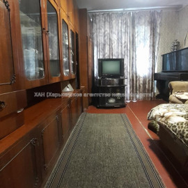 Продам квартиру, Кибальчича ул. , 3  ком., 65 м², косметический ремонт