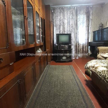 Продам квартиру, Ильи Коваля ул. , 3 кім., 65 м², косметический ремонт 