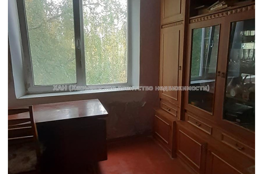 Продам квартиру, Ильи Коваля ул. , 3 кім., 65 м², косметический ремонт 