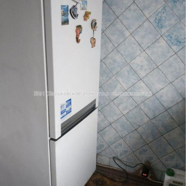 Продам квартиру, Ильи Коваля ул. , 3 кім., 65 м², косметический ремонт 