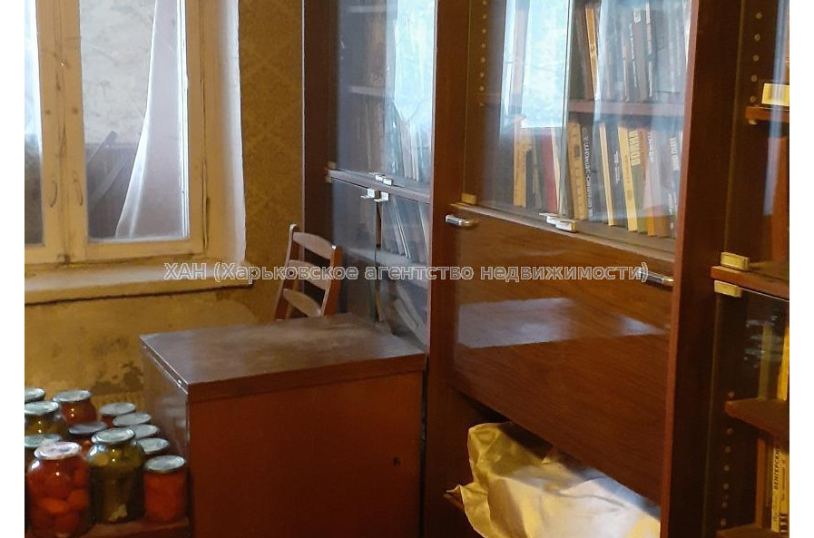 Продам квартиру, Ильи Коваля ул. , 3 кім., 65 м², косметический ремонт 