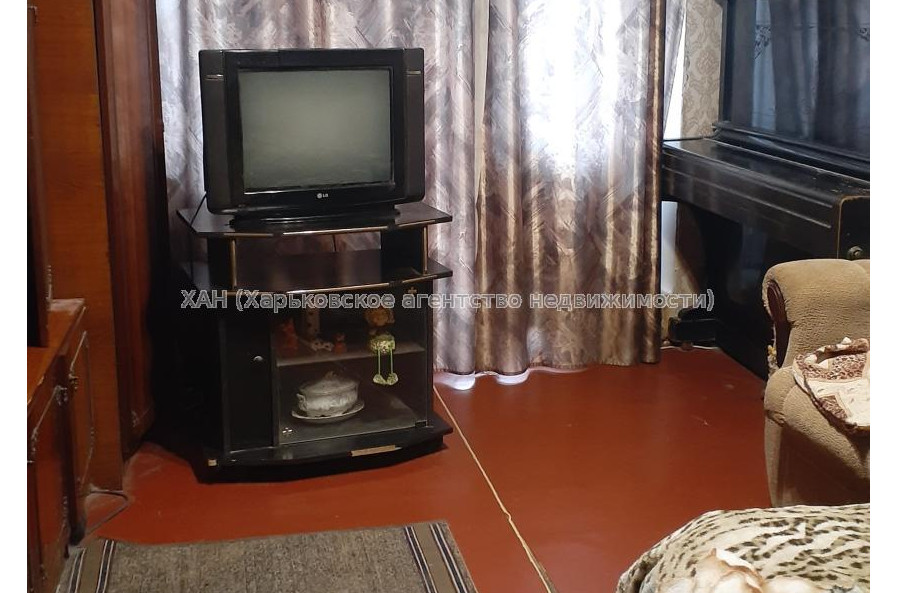 Продам квартиру, Ильи Коваля ул. , 3 кім., 65 м², косметический ремонт 