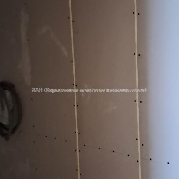 Продам квартиру, Героев Небесной сотни площ. , 28 , 2  ком., 50 м², капитальный ремонт 