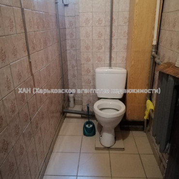 Продам квартиру, Героев Небесной сотни площ. , 28 , 1 кім., 50 м², капитальный ремонт 