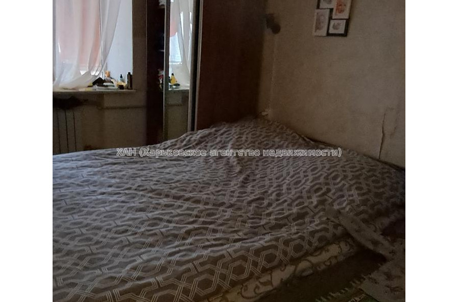 Продам квартиру, Героев Небесной сотни площ. , 28 , 2 кім., 50 м², капитальный ремонт 