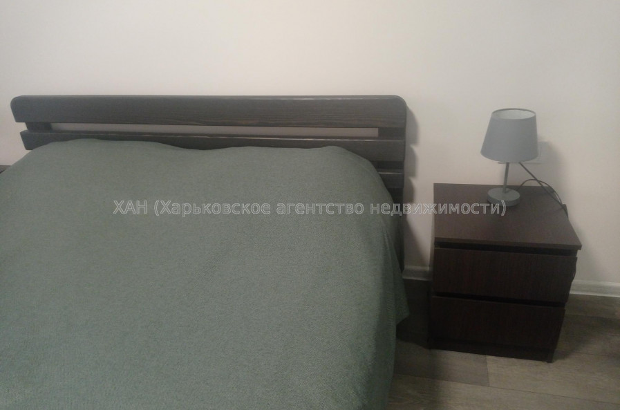 Сдам квартиру, Льва Ландау просп. , 52В , 1  ком., 40 м², капитальный ремонт 