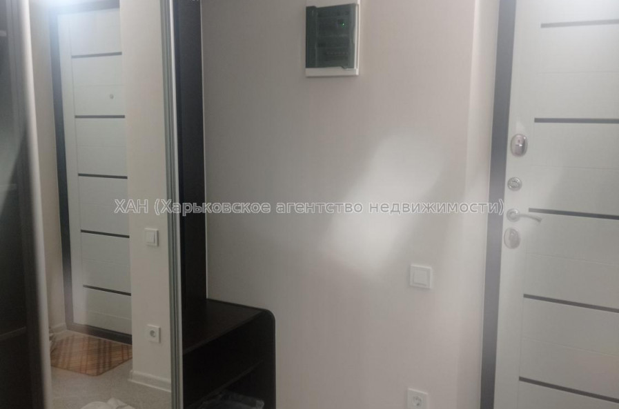 Сдам квартиру, Льва Ландау просп. , 52В , 1  ком., 40 м², капитальный ремонт 