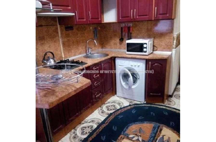 Продам квартиру, Гвардейцев Широнинцев ул. , 1 кім., 38 м², капитальный ремонт 