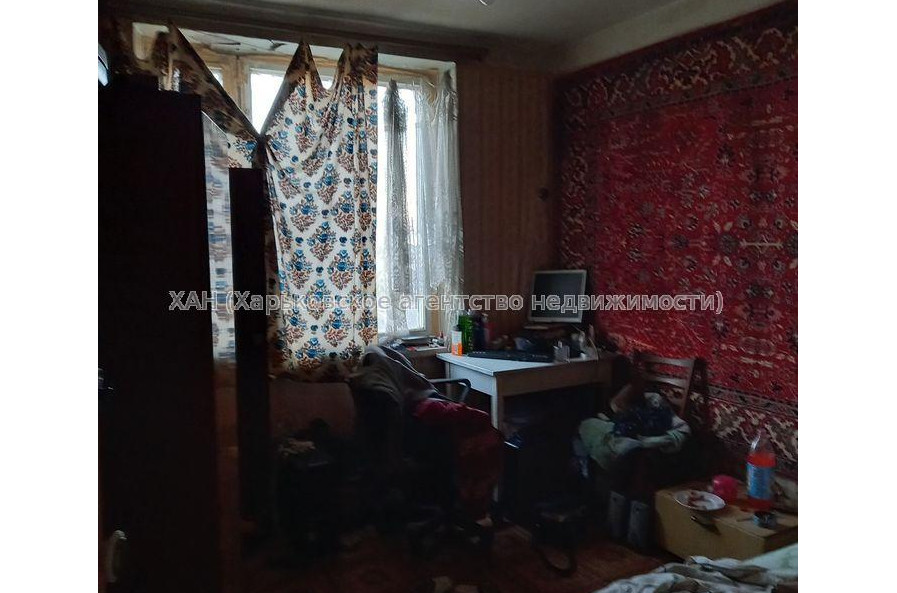 Продам квартиру, Гагарина просп. , 2 кім., 44 м², советский ремонт 