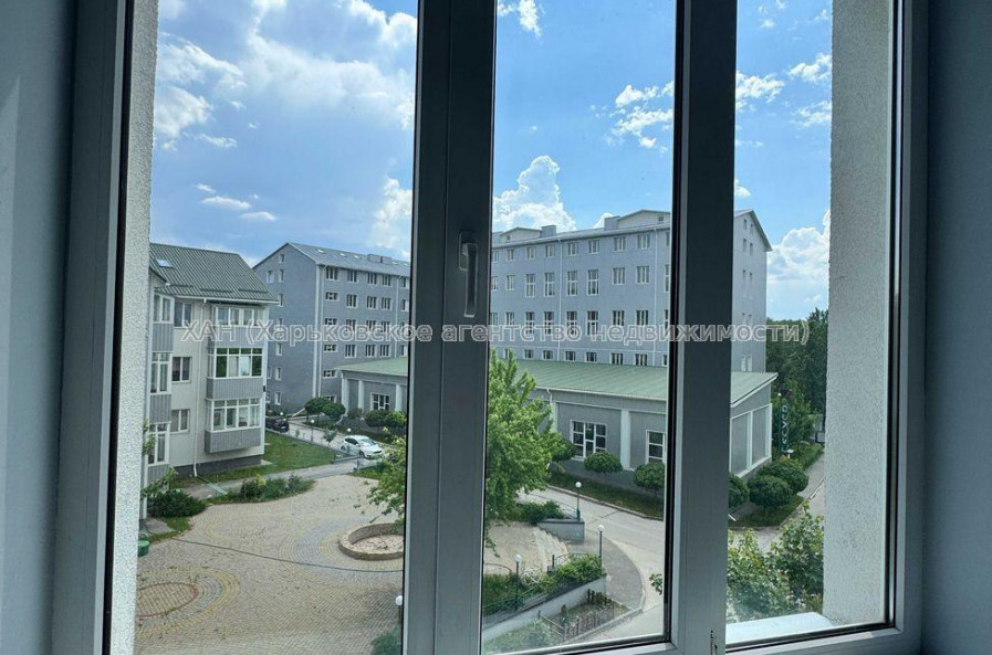 Продам квартиру, Букова ул. , 2  ком., 47 м², евроремонт 