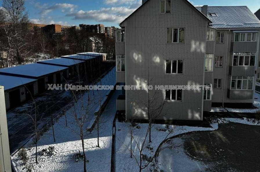 Продам квартиру, Букова ул. , 2 кім., 47 м², евроремонт 