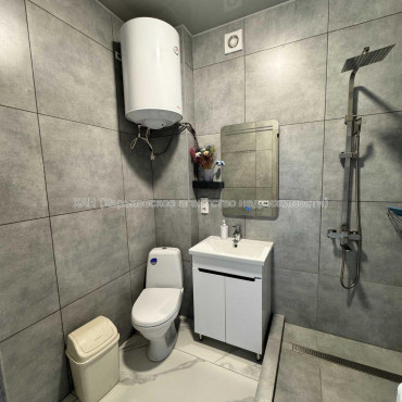 Продам квартиру, Букова ул. , 2  ком., 47 м², евроремонт 