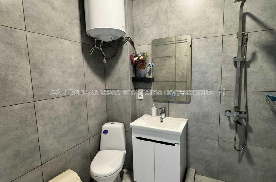 Продам квартиру, Букова ул. , 2  ком., 47 м², евроремонт 