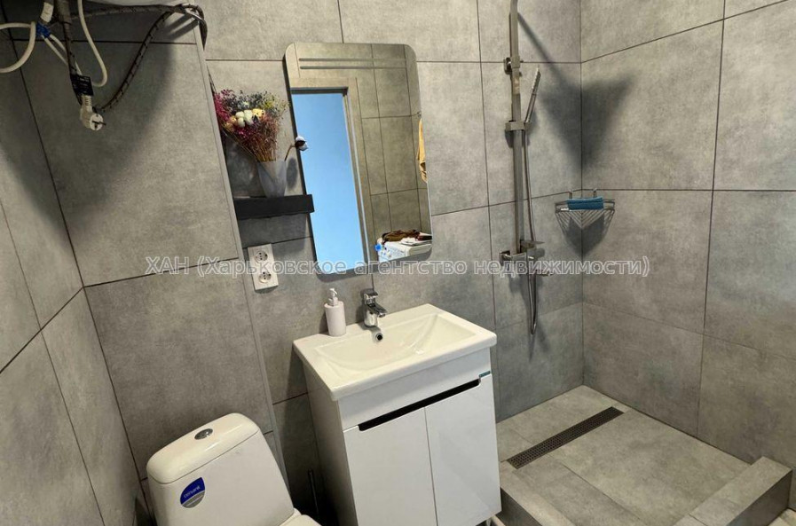 Продам квартиру, Букова ул. , 2  ком., 47 м², евроремонт 