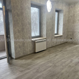 Продам квартиру, Мира ул. , 3 кім., 75 м², авторский дизайн