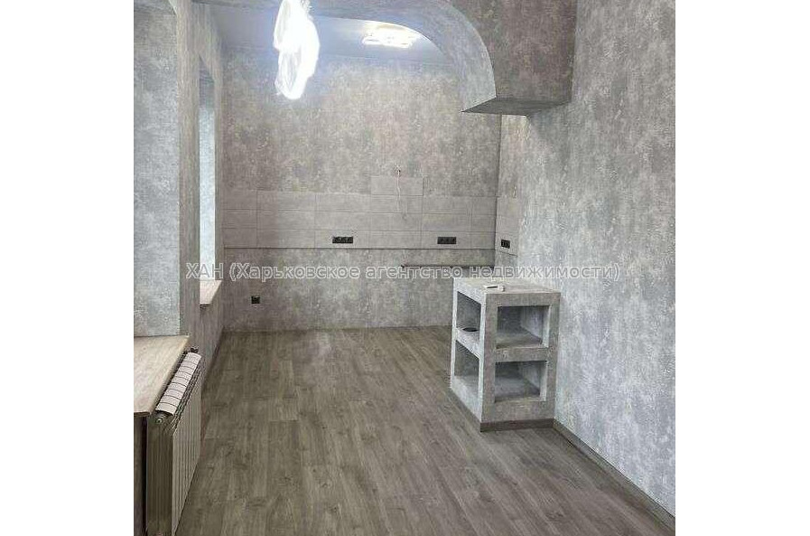 Продам квартиру, Мира ул. , 3 кім., 75 м², авторский дизайн 