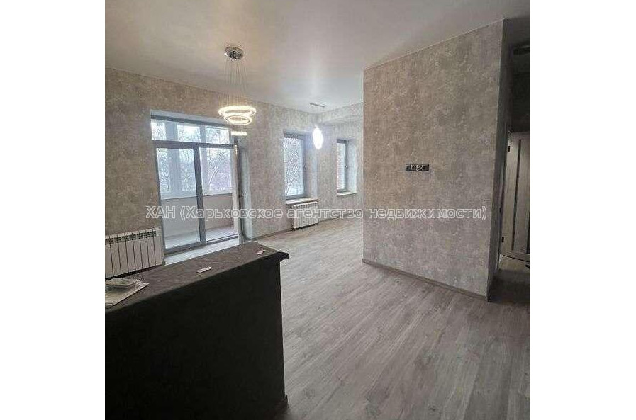 Продам квартиру, Мира ул. , 3 кім., 75 м², авторский дизайн 