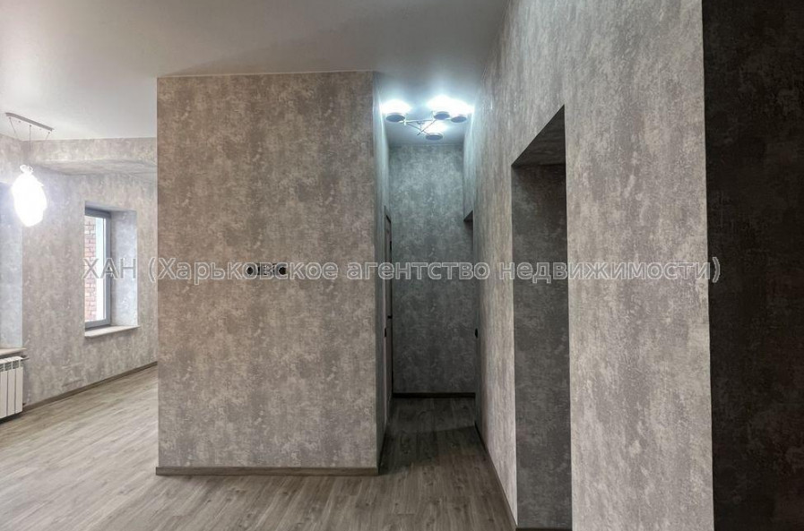 Продам квартиру, Мира ул. , 3 кім., 75 м², авторский дизайн 