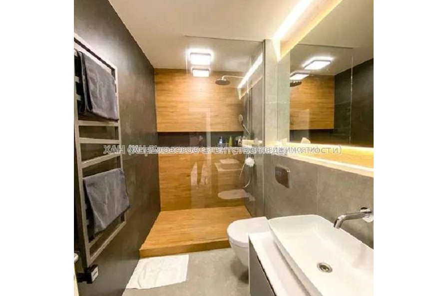 Продам квартиру, Георгия Тарасенко ул. , 2 кім., 74 м², авторский дизайн 