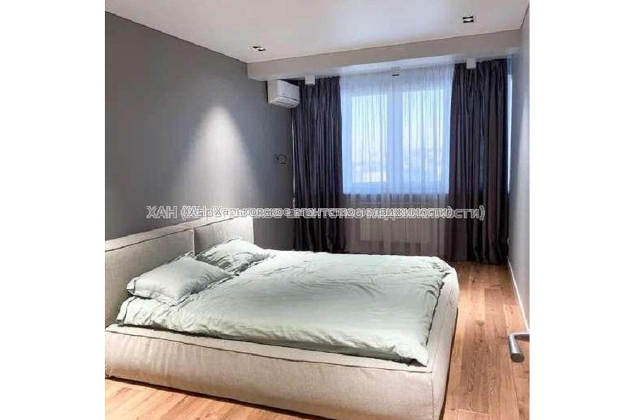 Продам квартиру, Георгия Тарасенко ул. , 2 кім., 74 м², авторский дизайн 
