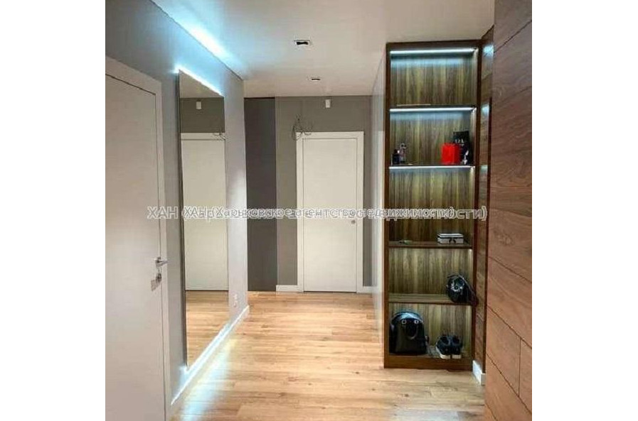 Продам квартиру, Георгия Тарасенко ул. , 2 кім., 74 м², авторский дизайн 